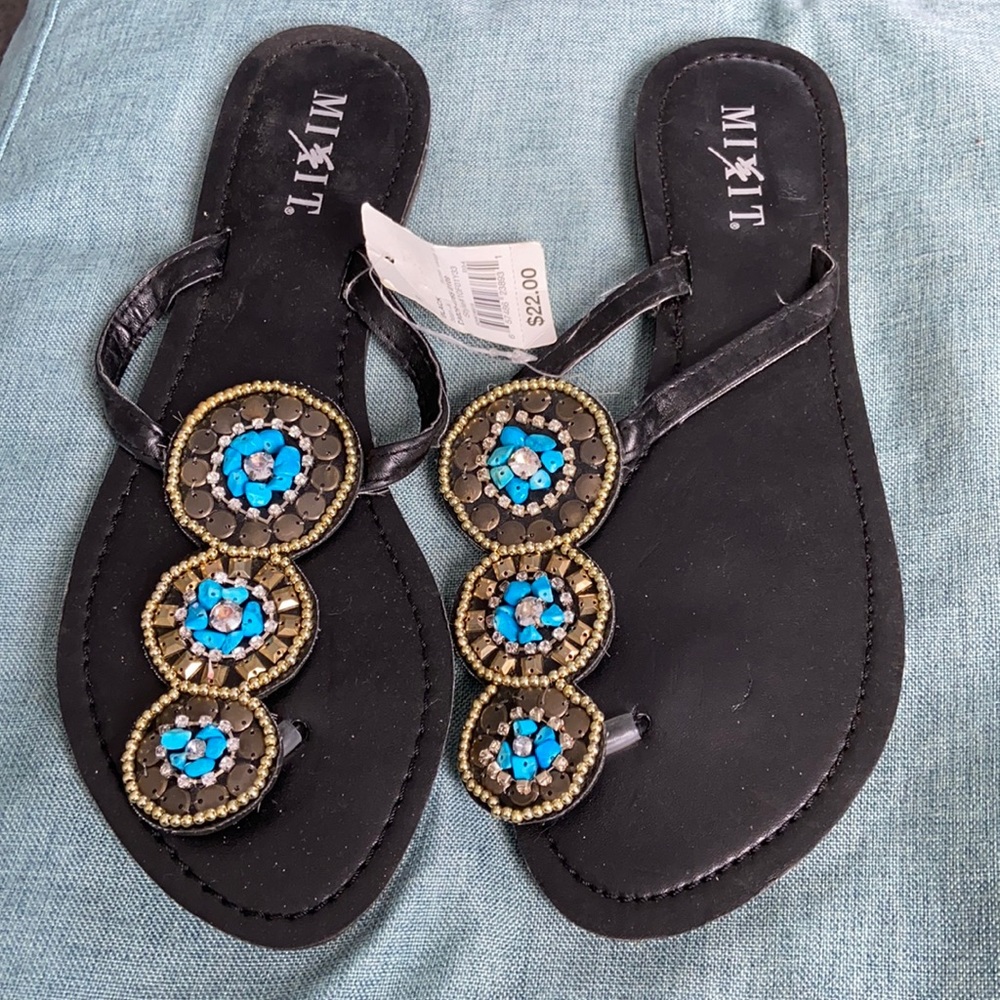 NWT MIXIT beaded sandals
